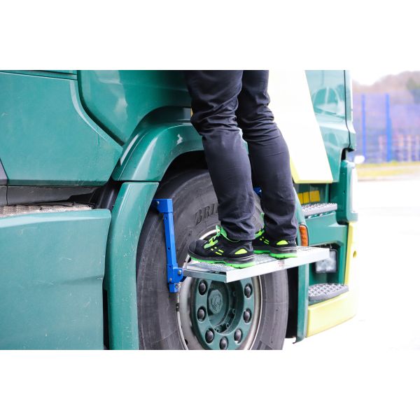 Tyre Step | adjustable | for Trucks