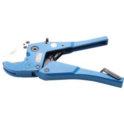 Hose Cutter with Ratchet Function